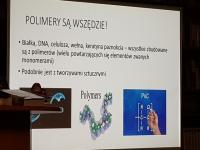 Prezentacja na temat polimerów, wyświetlana podczas wykladów Uniwersytetu Trzeciego Wieku. 